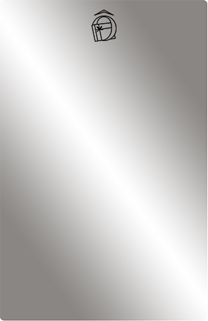 Un miroir simple et elegant avec un leger reflet, orne d'un petit logo en haut.
