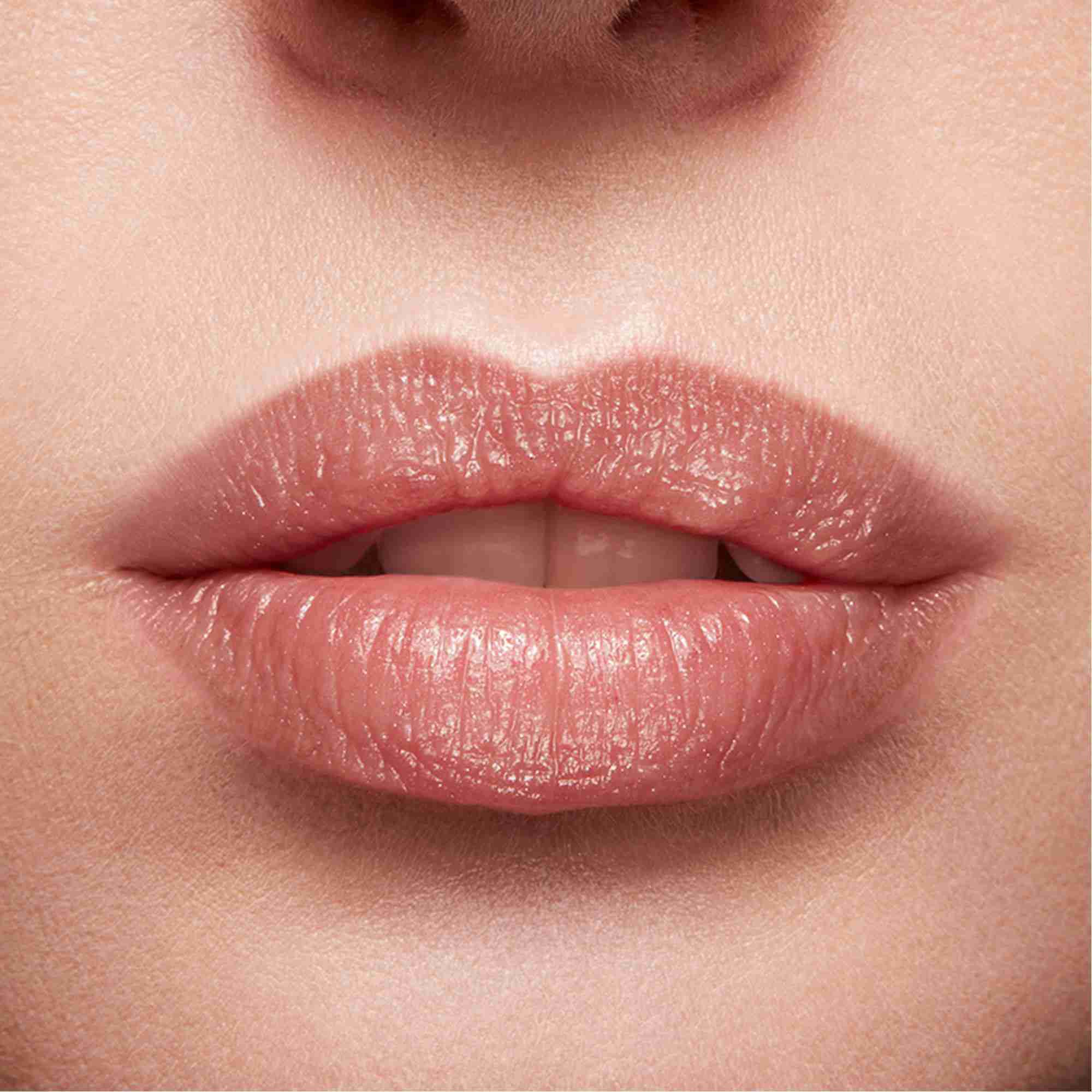 L'Absolu Rouge La Base